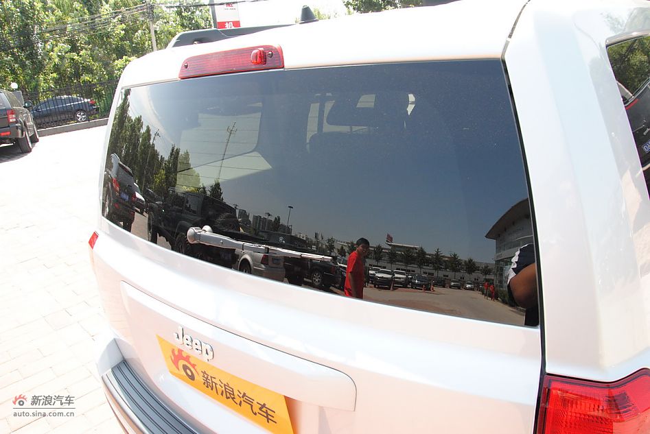 2011款Jeep自由客