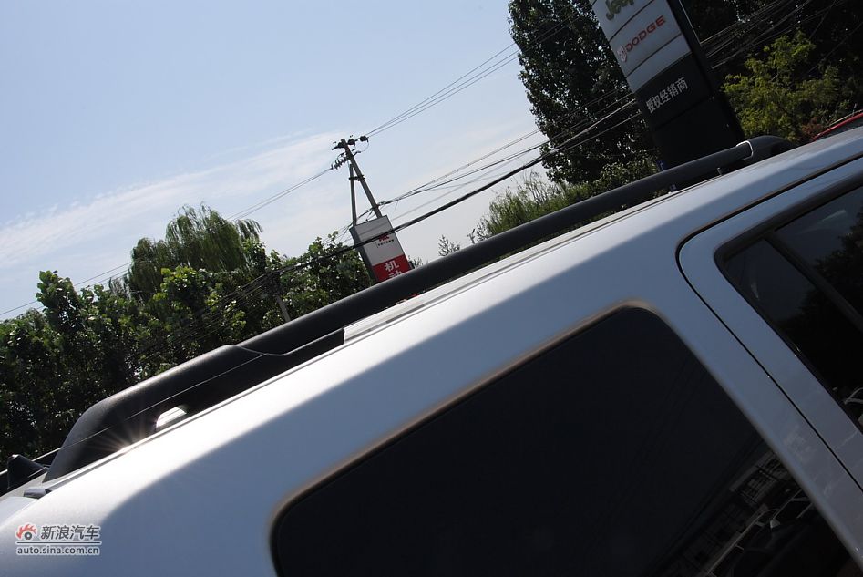 2011款Jeep自由客