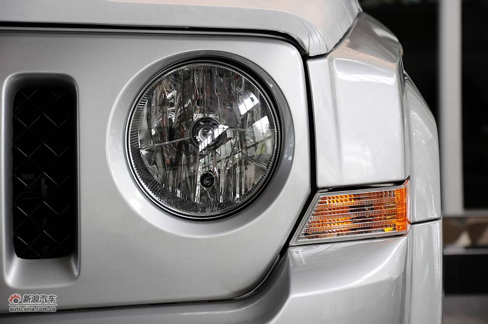 2011款自由客实拍