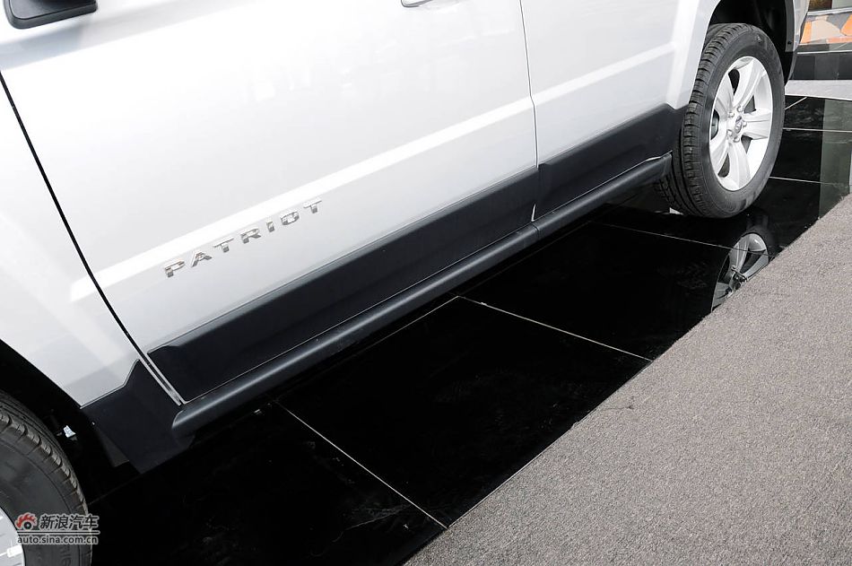 2011款自由客实拍