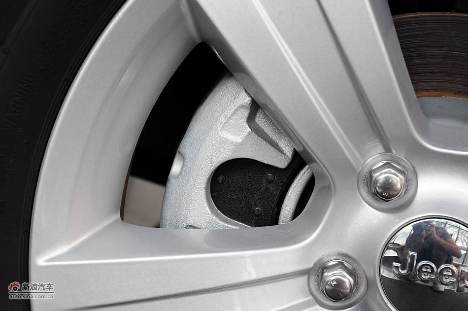 2011款自由客实拍