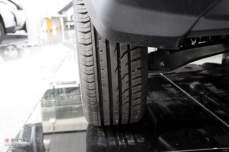 2011款自由客实拍