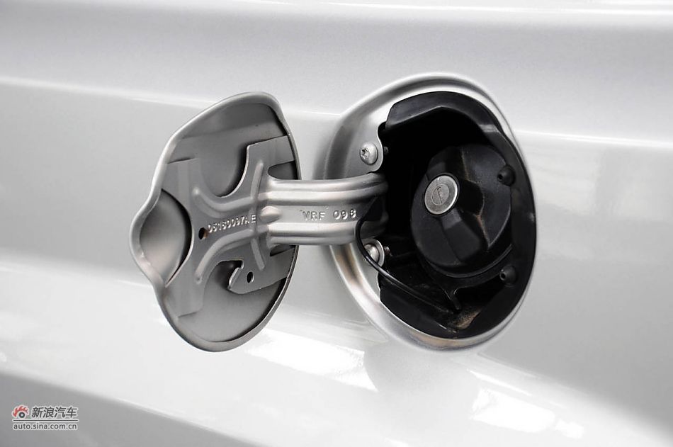 2011款自由客实拍