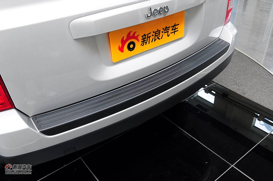 2011款自由客实拍