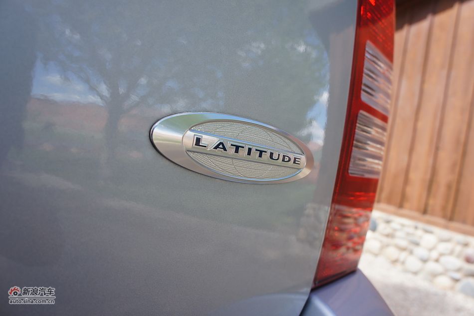 2011款Patriot自由客70周年限量版