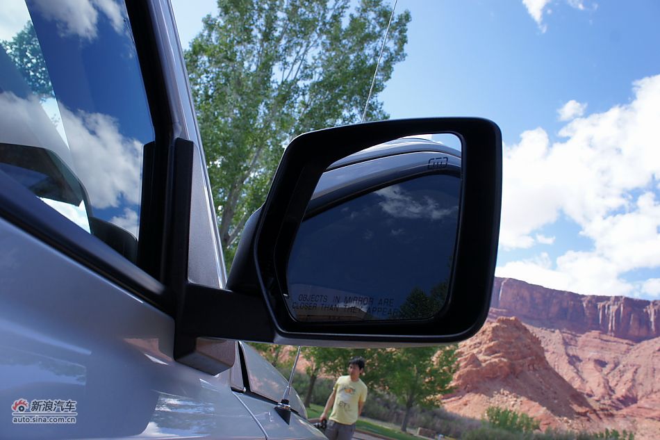 2011款Patriot自由客70周年限量版