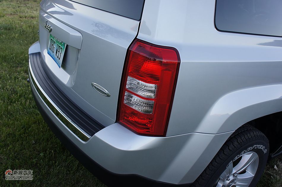 2011款Patriot自由客70周年限量版