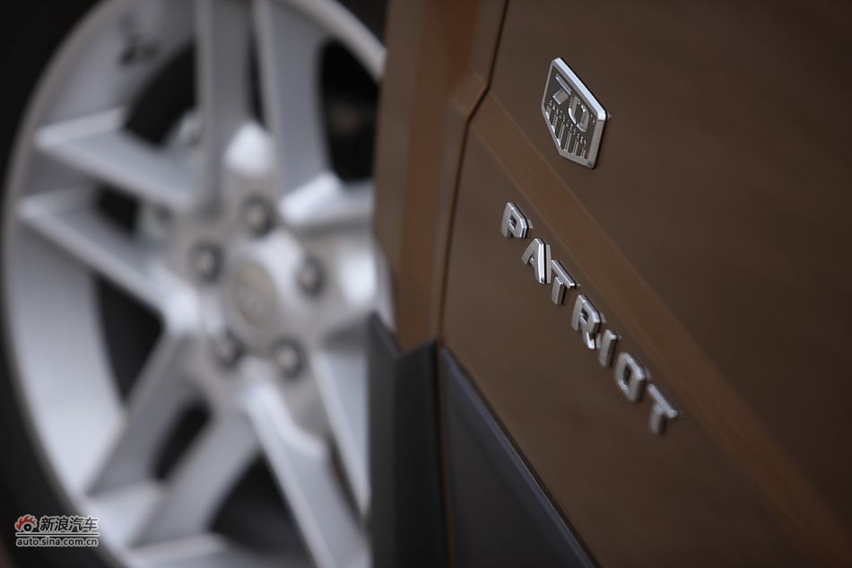 2011款Jeep自由客