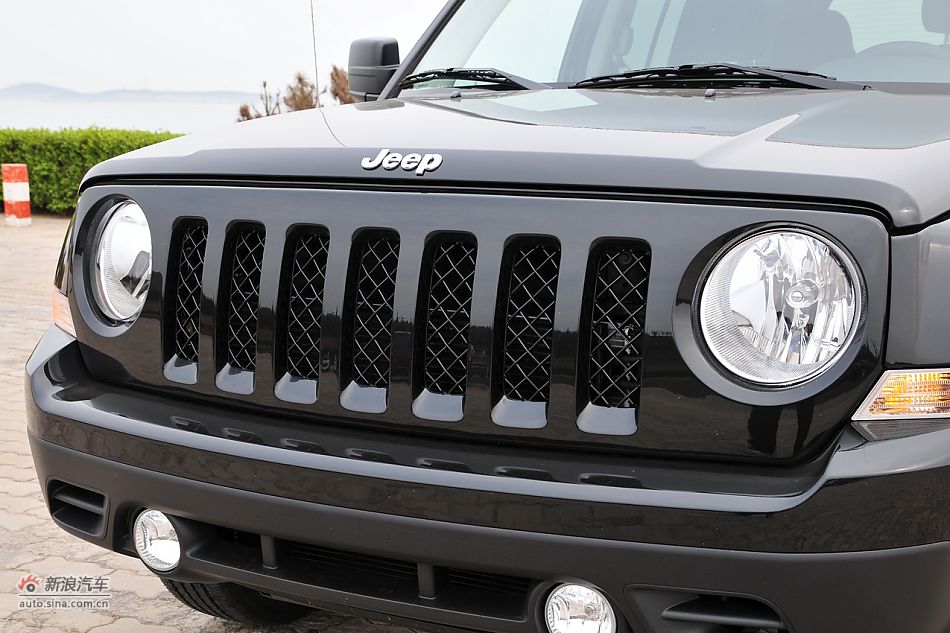 2011款Jeep自由客