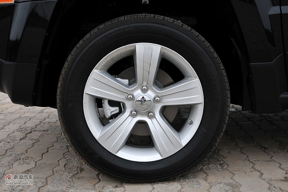 2011款Jeep自由客