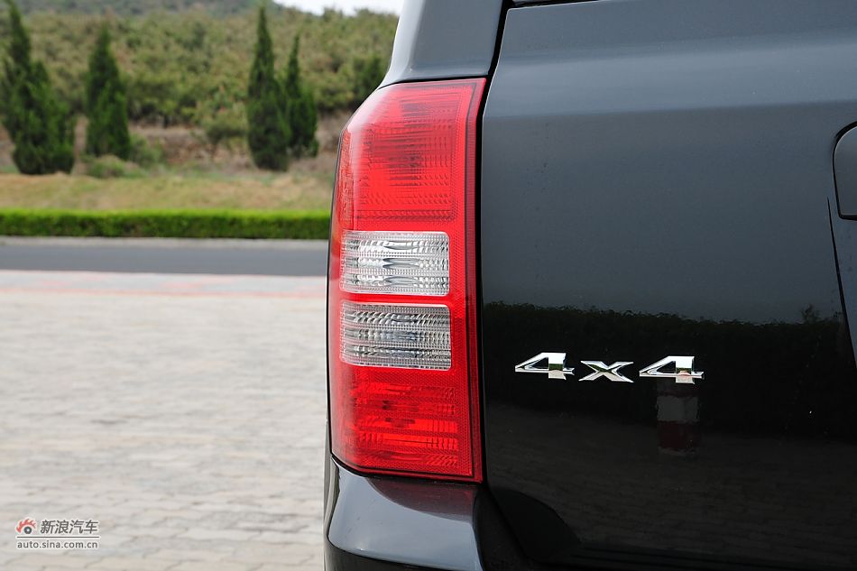 2011款Jeep自由客