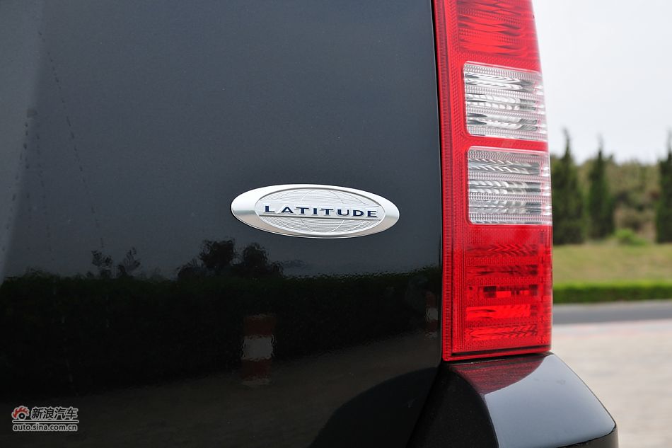 2011款Jeep自由客