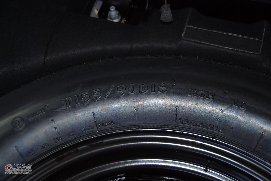 2011款Jeep自由客