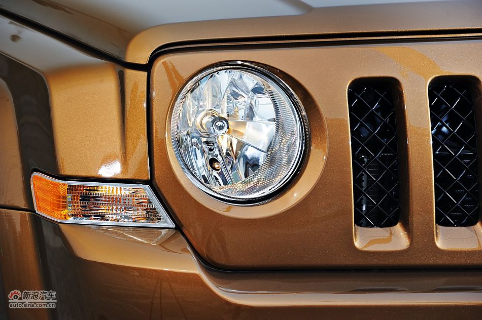 2011款Jeep自由客