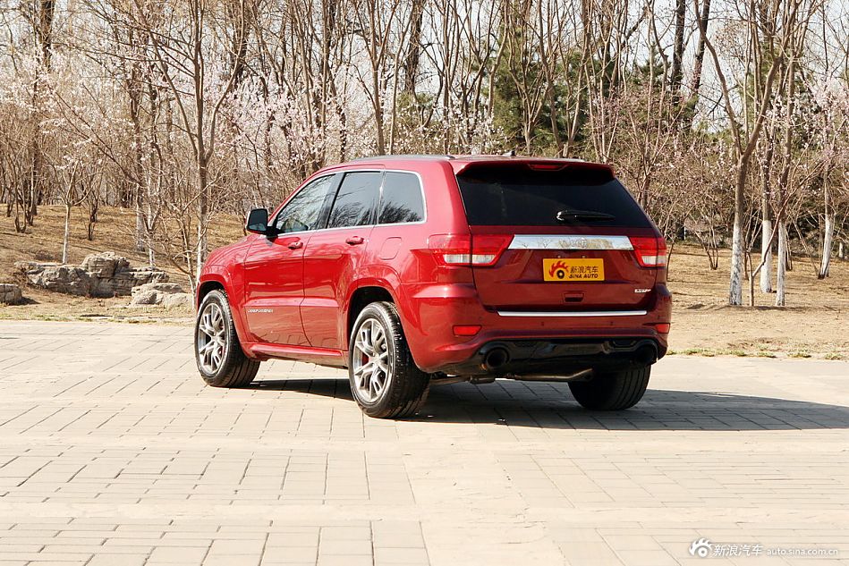 2012款全新Jeep大切诺基SRT8