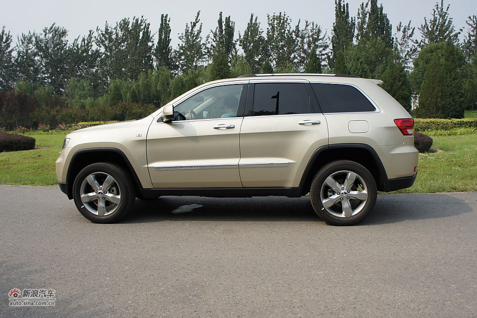 2011款全新大切诺基