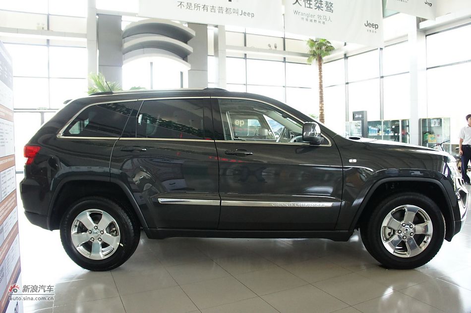 2011款全新大切诺基