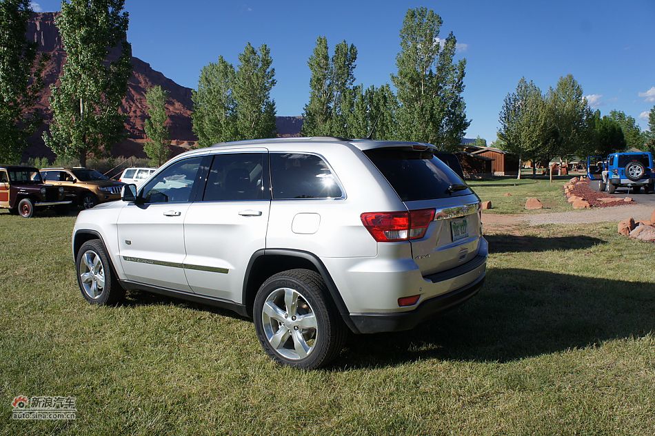 全新大切诺基70周年纪念版