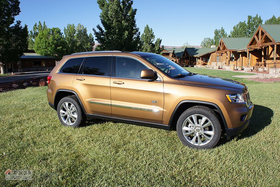 全新大切诺基70周年纪念版