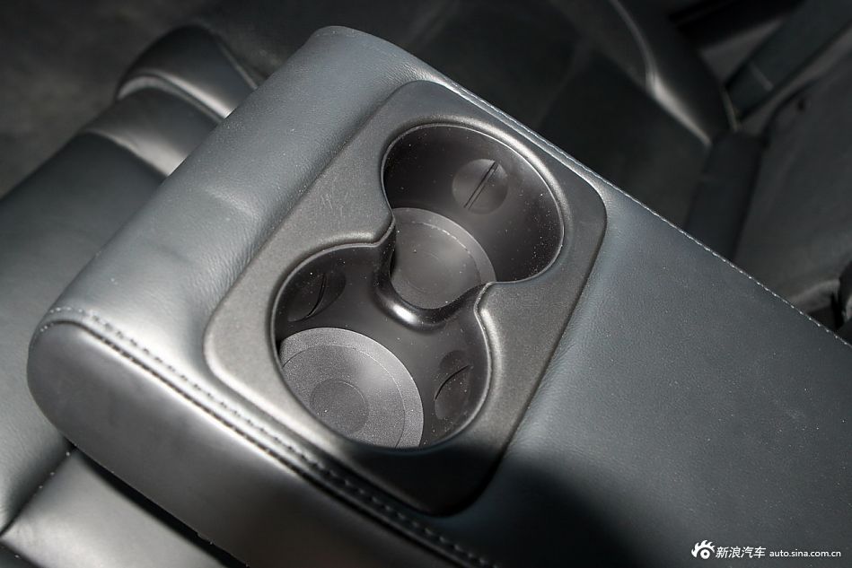 2012款全新Jeep大切诺基SRT8