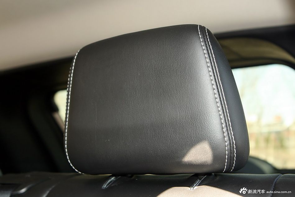 2012款全新Jeep大切诺基SRT8