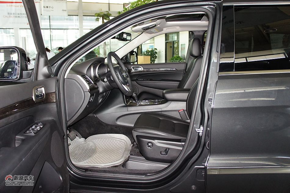 2011款全新大切诺基