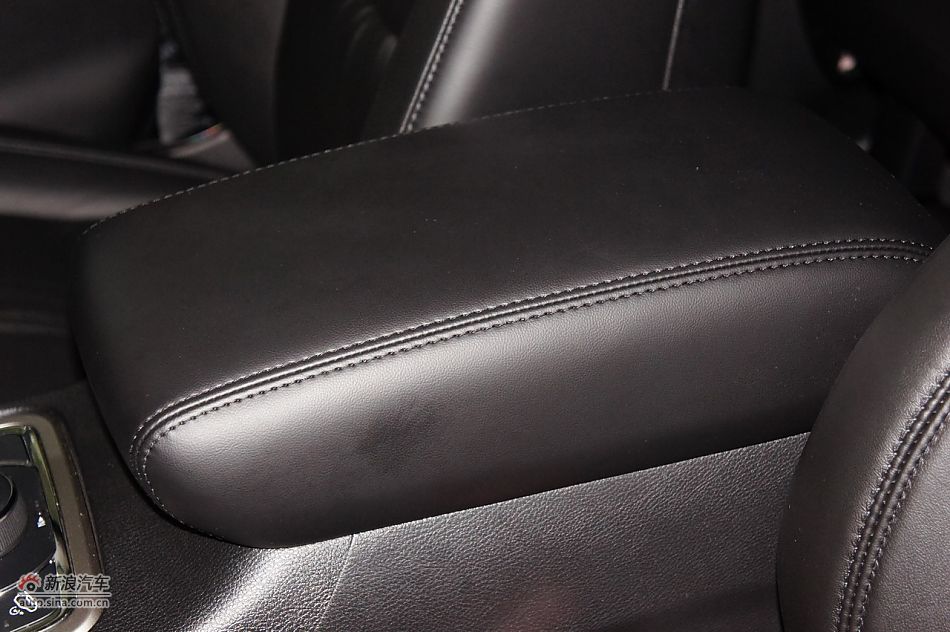 2011款全新大切诺基