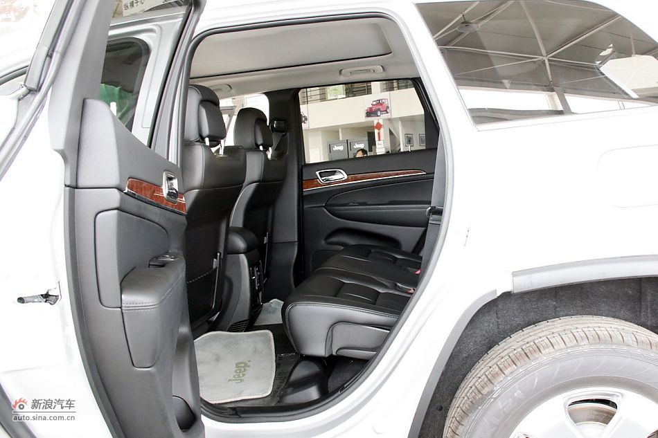 2011款全新大切诺基