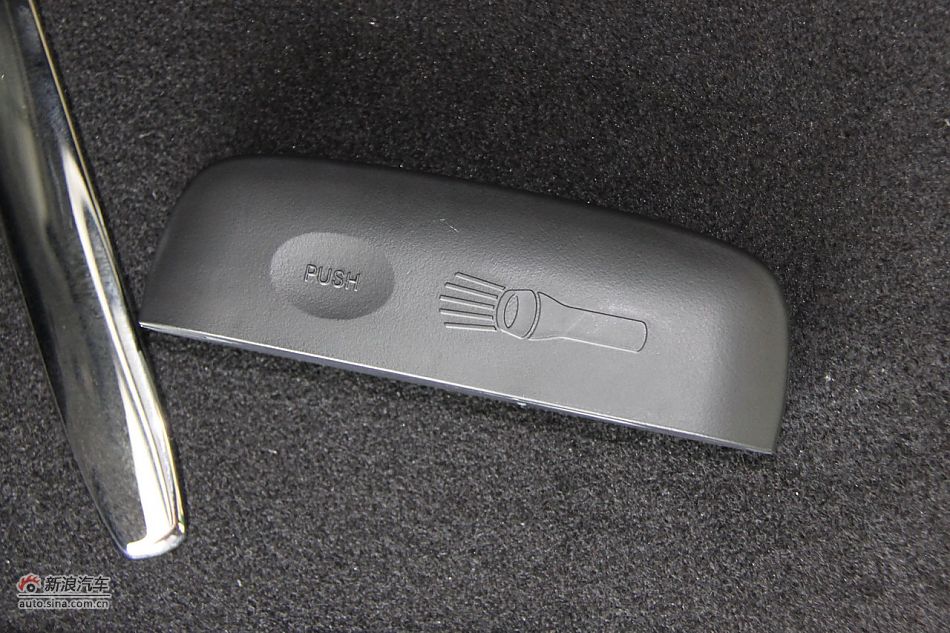 2011款全新大切诺基