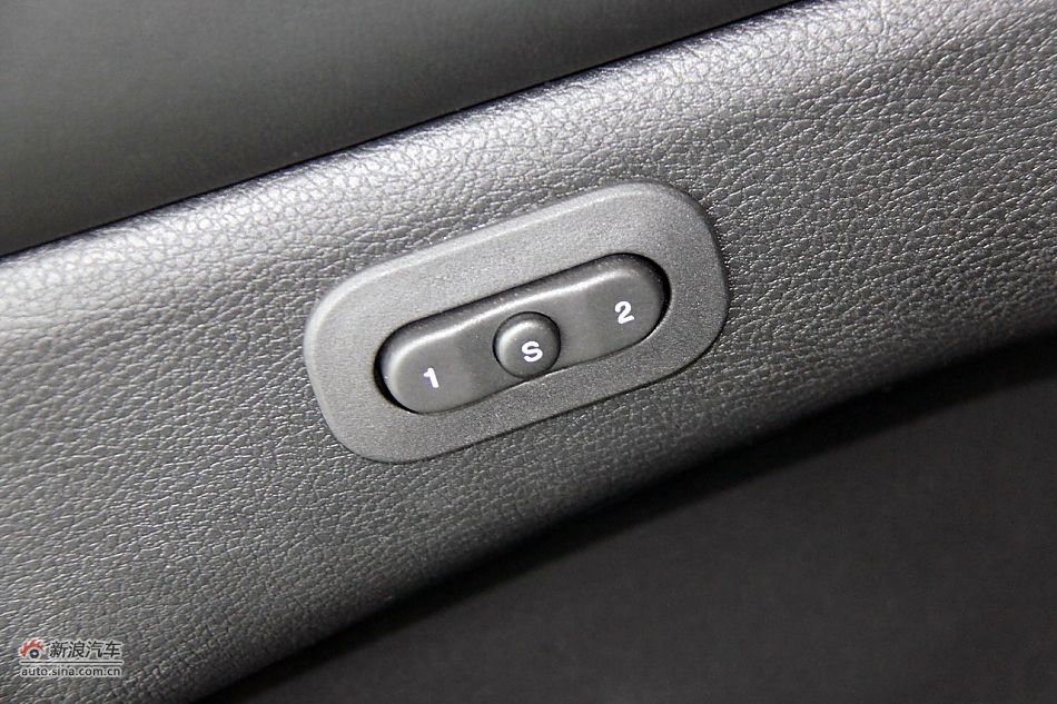 2011款全新大切诺基