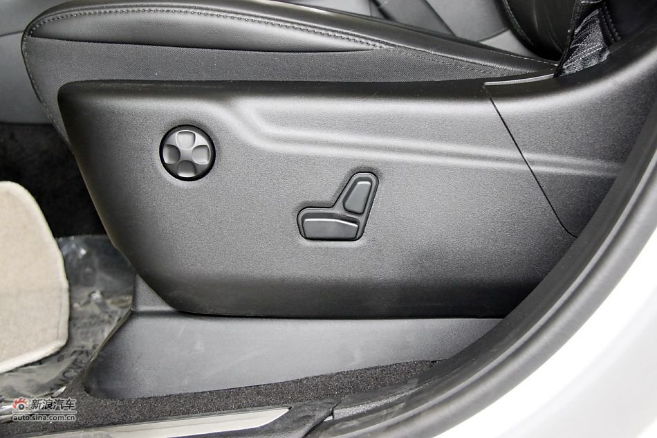 2011款全新大切诺基