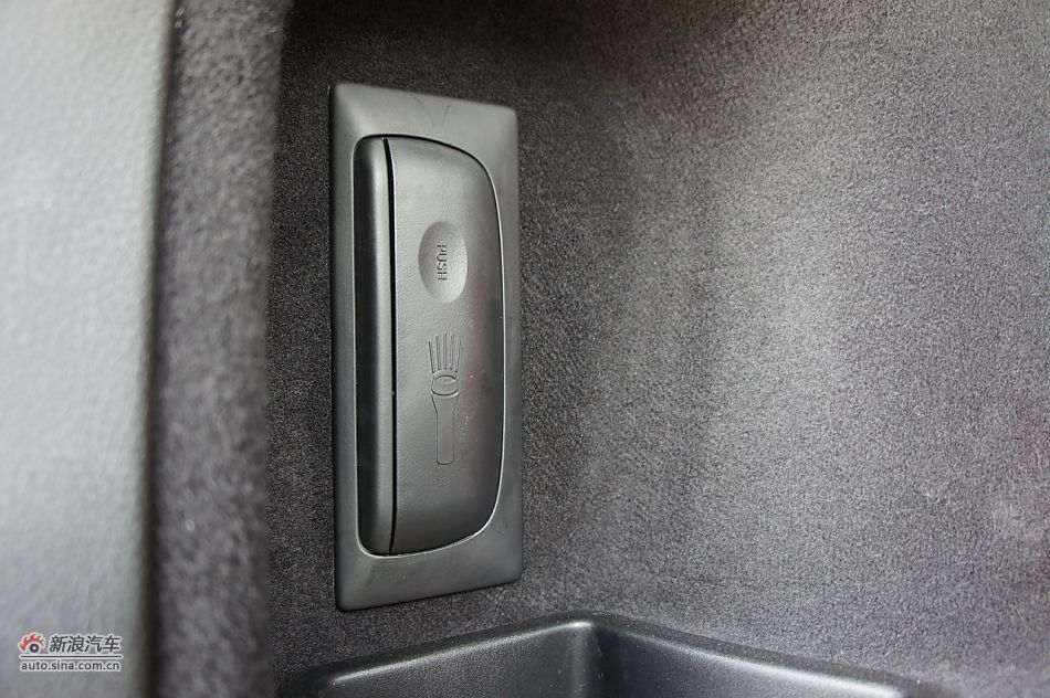 2011款全新大切诺基