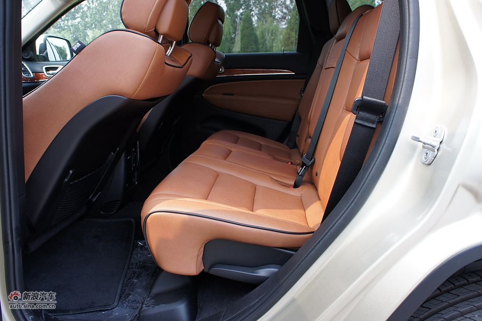 2011款全新大切诺基