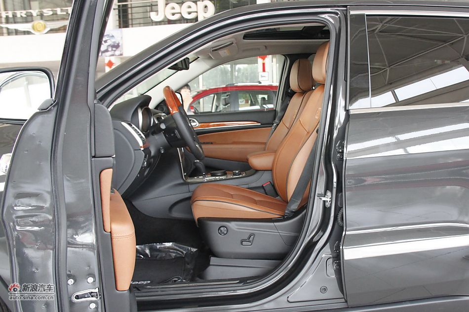 2011款全新大切诺基