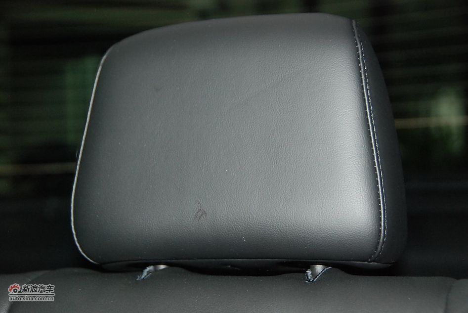 2011款全新Jeep大切诺基豪华版