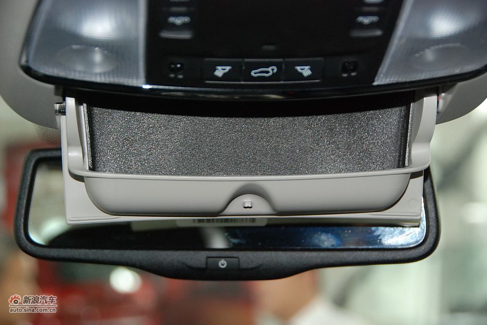 2011款全新Jeep大切诺基豪华版