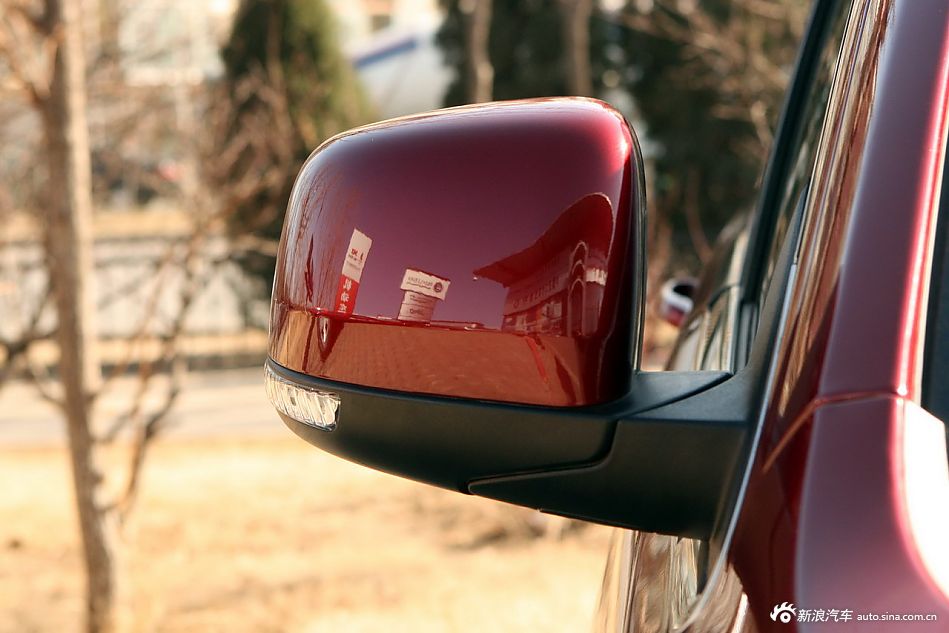 2012款全新Jeep大切诺基SRT8