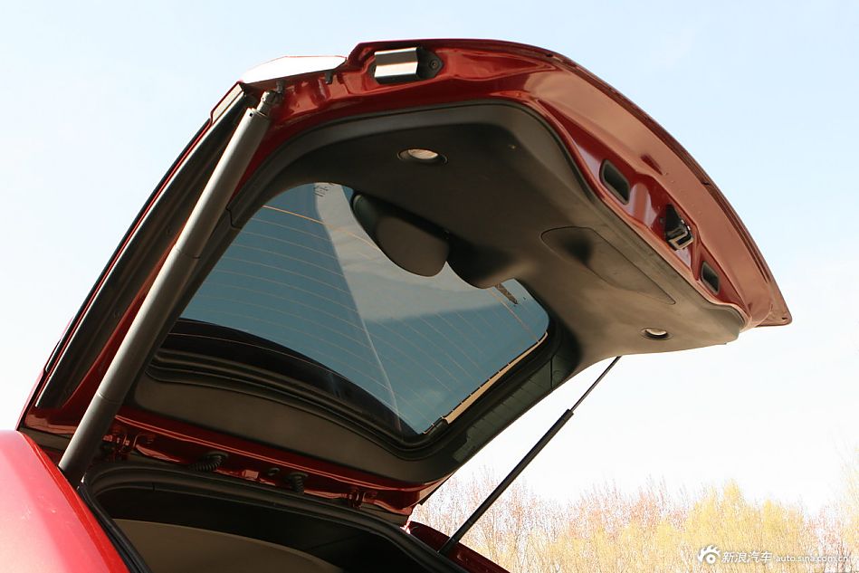 2012款全新Jeep大切诺基SRT8