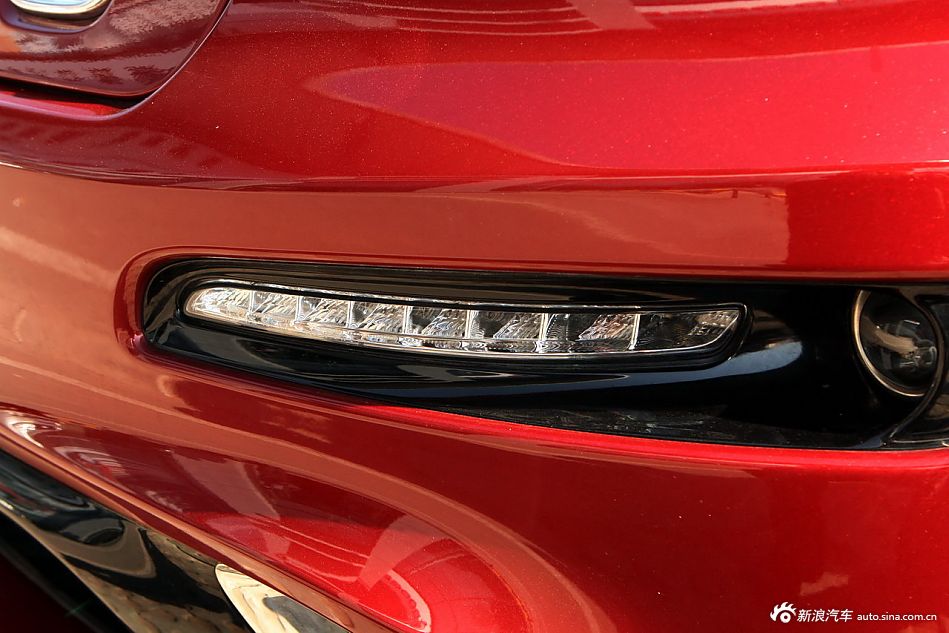 2012款全新Jeep大切诺基SRT8