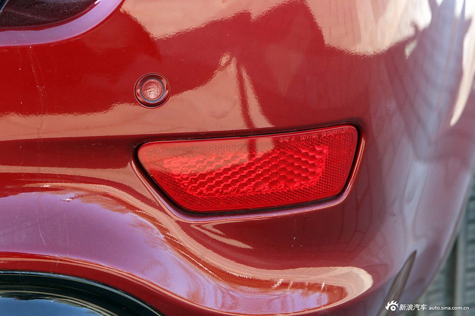 2012款全新Jeep大切诺基SRT8