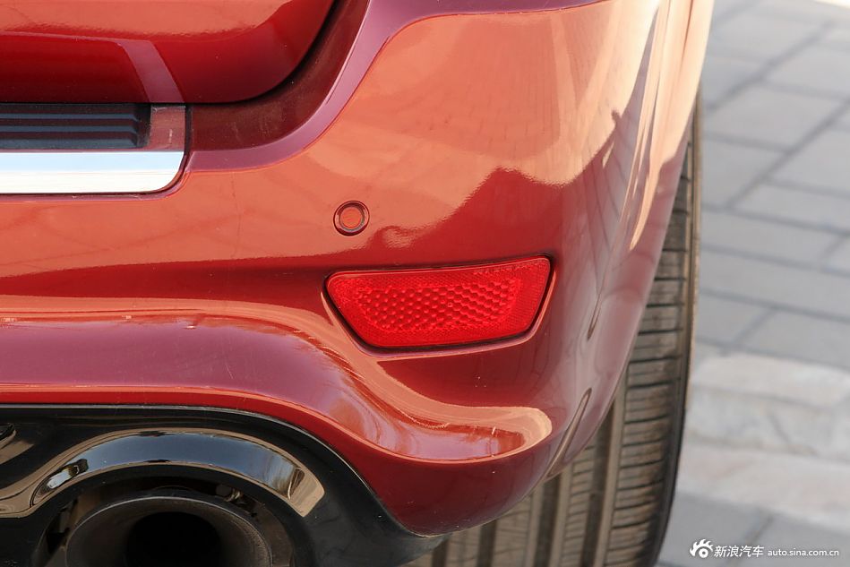 2012款全新Jeep大切诺基SRT8