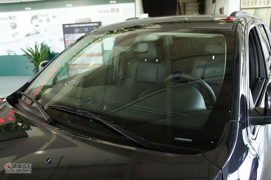 2011款全新大切诺基