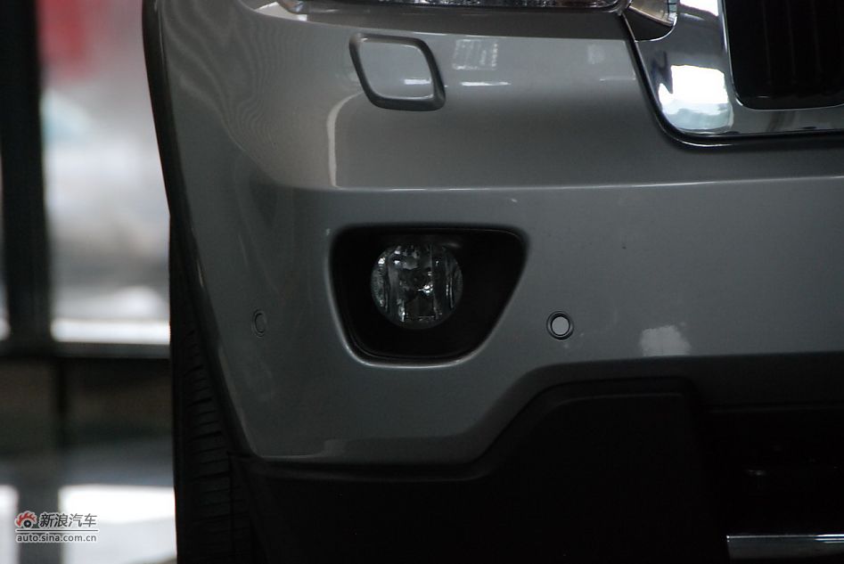 2011款全新Jeep大切诺基豪华版