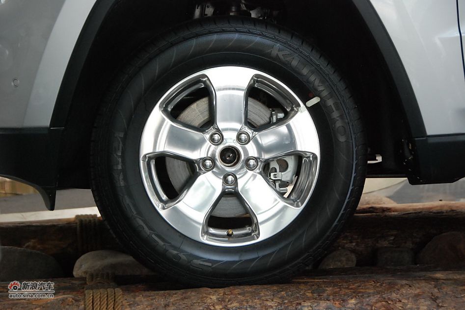 2011款全新Jeep大切诺基豪华版