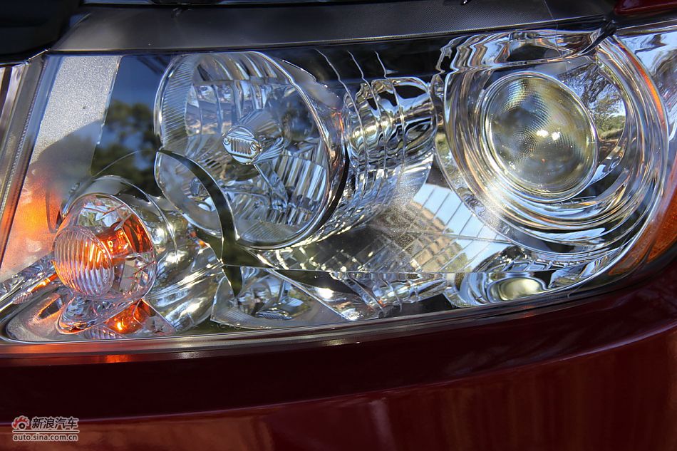 2011款大切诺基外观细节