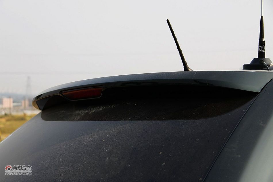 新浪汽车体验试驾全新大切诺基-外观