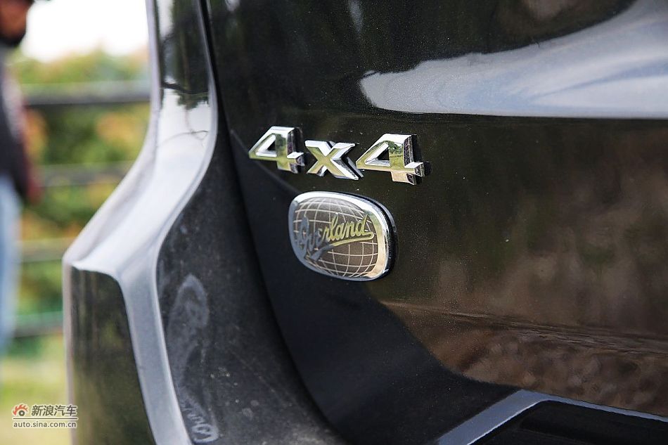 新浪汽车体验试驾全新大切诺基-外观