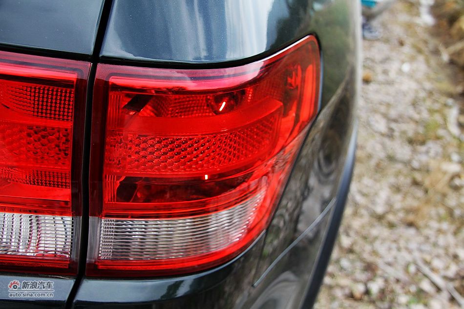 新浪汽车体验试驾全新大切诺基-外观