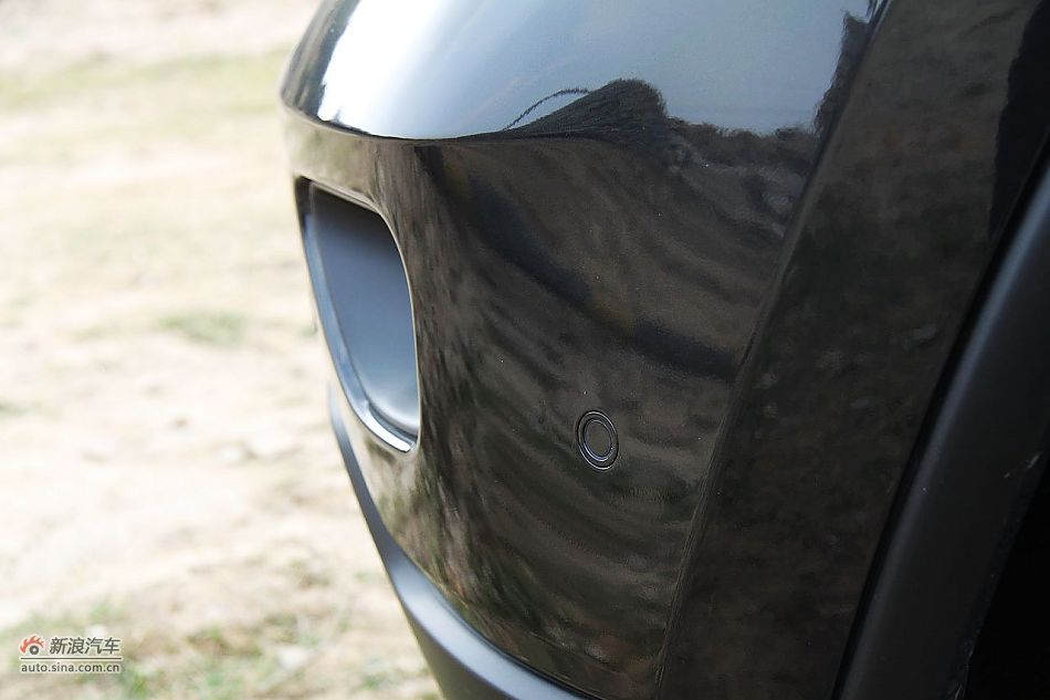 新浪汽车体验试驾全新大切诺基-外观