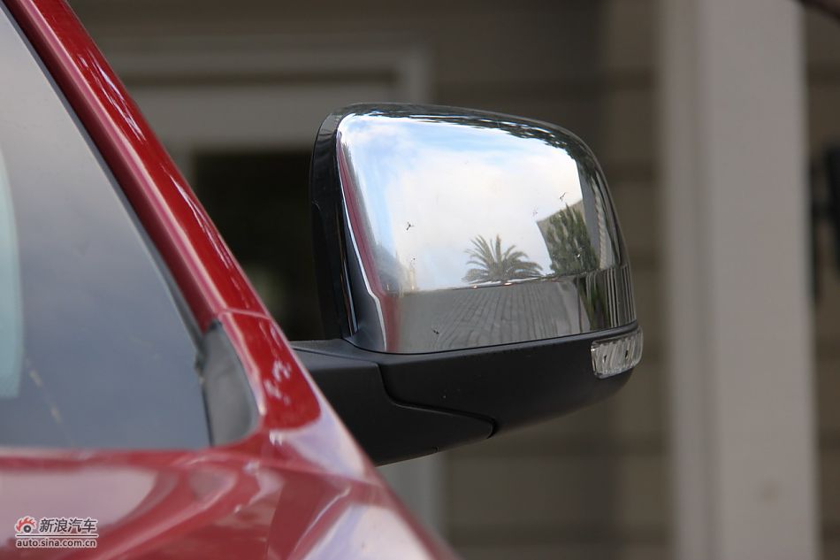 2011款大切诺基外观细节